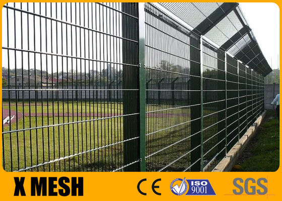 El panel anti galvanizado 50×200m m del alambre de Mesh Fence Long Lasting Double de la subida de la inmersión caliente