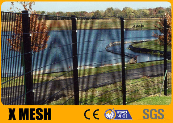 La soldadura artesona la subida anti Mesh Fence Pvc Powder Spray cubrió para el edificio comercial